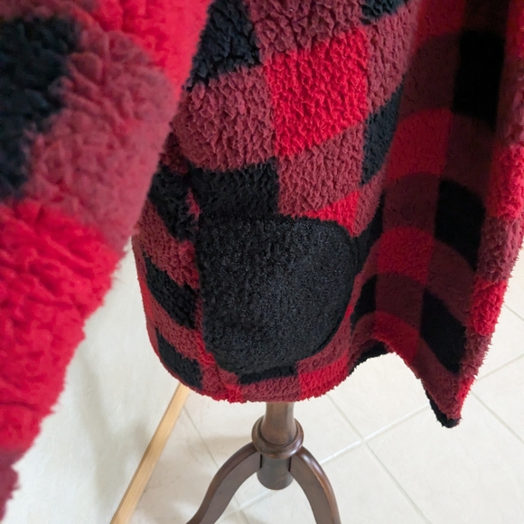 Honeyme Red and Black Textured Jacket - Picture 3 of 4